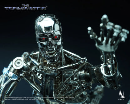 INART The Terminator T-800 Endoskeleton 1/6 Collectible Figure