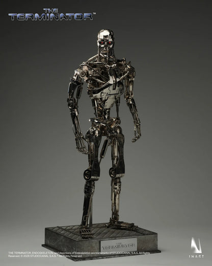 INART The Terminator T-800 Endoskeleton 1/6 Collectible Figure